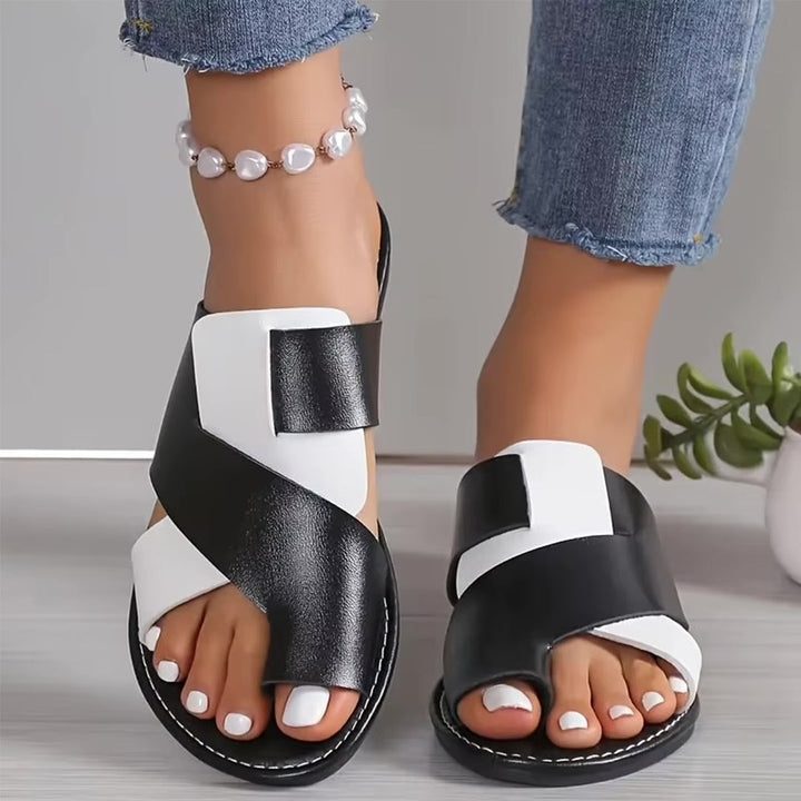 Mira Duo Cozy Slippers
