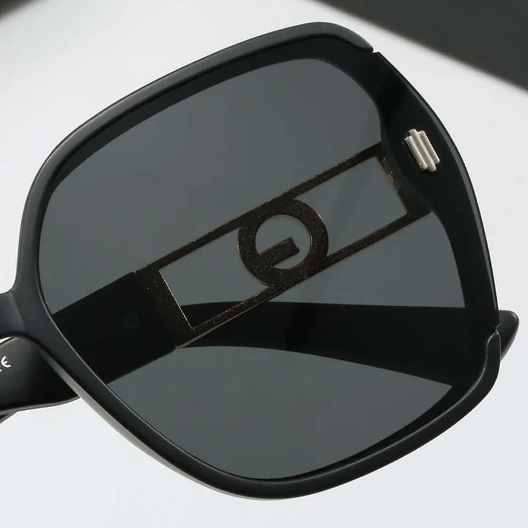 Solène Bloom Shades