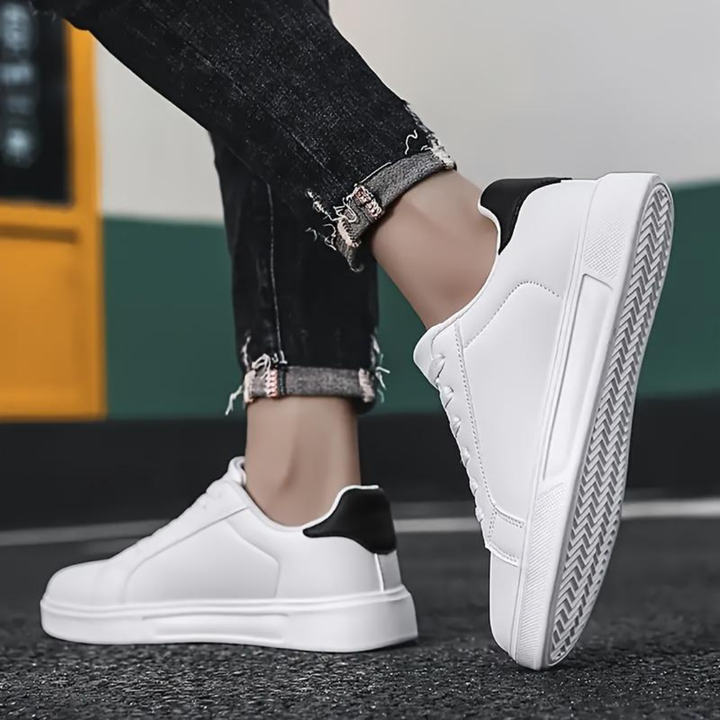 Puro Minimalist Low Top Sneakers
